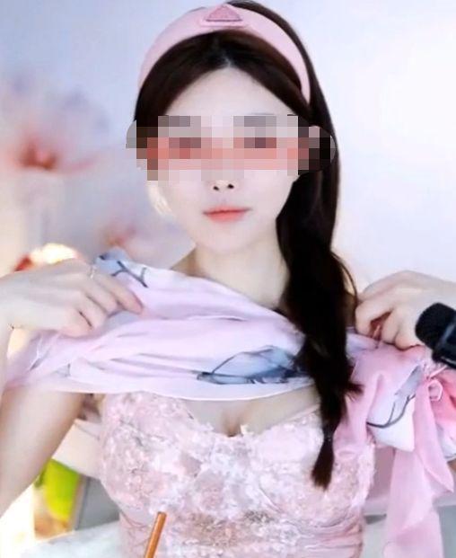 私人主播在线发放福利,私人主播带你领略互动魅力