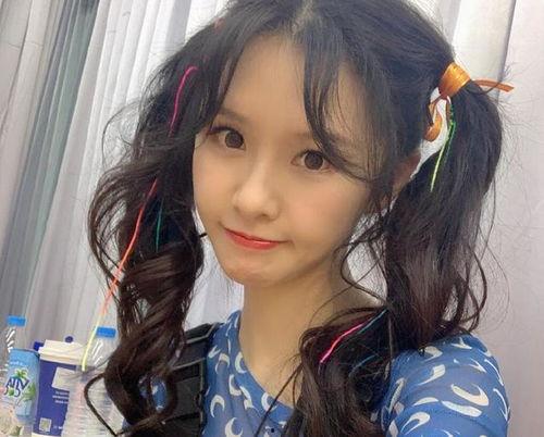 私人主播在线发放福利,私人主播带你领略互动魅力